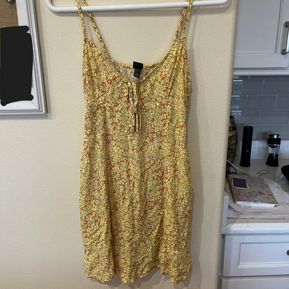 Yellow Floral Dress - Picture 1 of 2